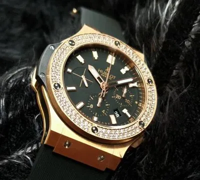 Hublot Big Bang 301.PX.1180.RX.1104 V6 Factory 1:1 Best Edition Replica Watch Rose Gold Diamond Swiss HUB4100